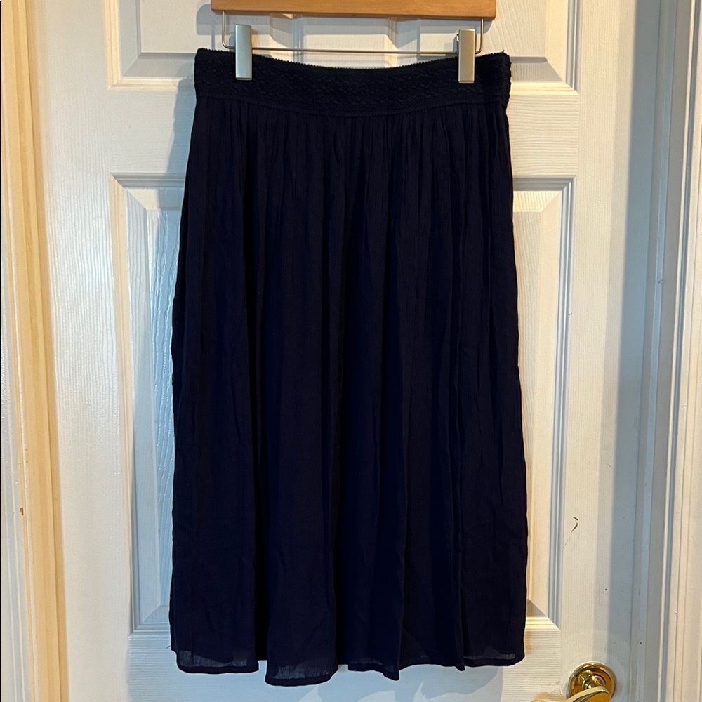 GYPSIE BLU Navy Rayon Gauze Pull-on Midi Skirt - Picture 2 of 8